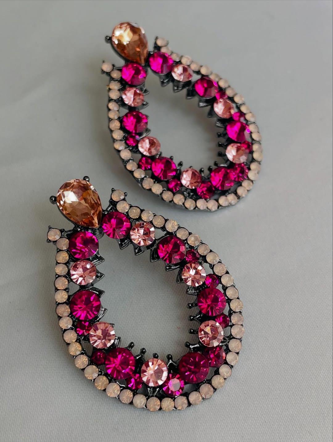 گوشواره سرخابی