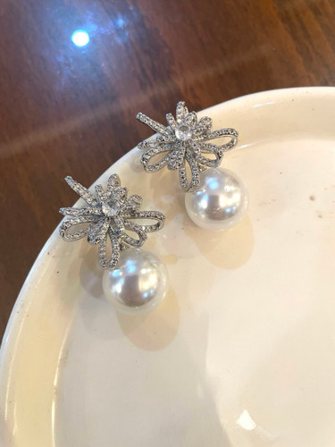 گوشواره جواهری نگین اتریشی